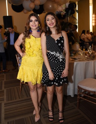 Audrey Matamala y Gabriela Flores