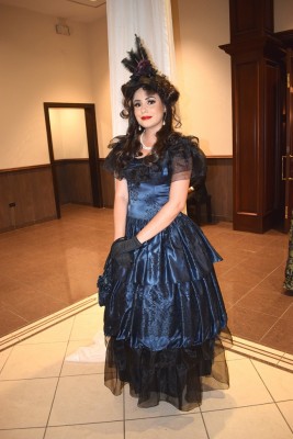Carmen Sánchez, con un vestido de la obra “La dama de las camelias”.