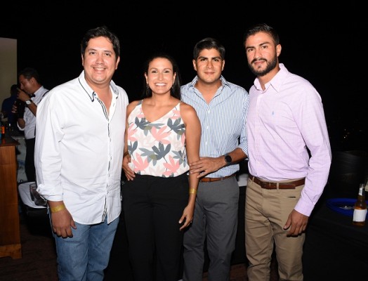 Marvin Mejía, Melissa Castro, Carlos Martínez y Roberto Martínez