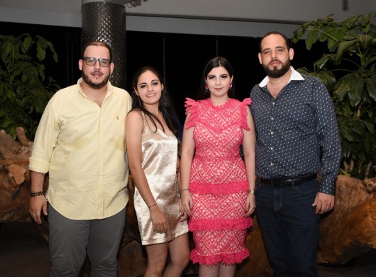 Andrés Segebre, Ángela Sofía Segebre, Thiara Segebre y Gabriel Segebre