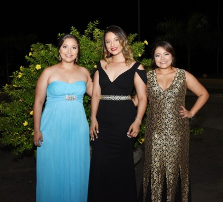 Cindy Brownfield, Katleen Brownfield y Nora Munguia