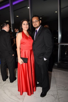 Diana Alvarado y Víctor Acosta