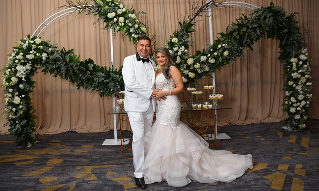 Edwin y Kenia: más que un “Sí, quiero” ¡una gran fiesta!