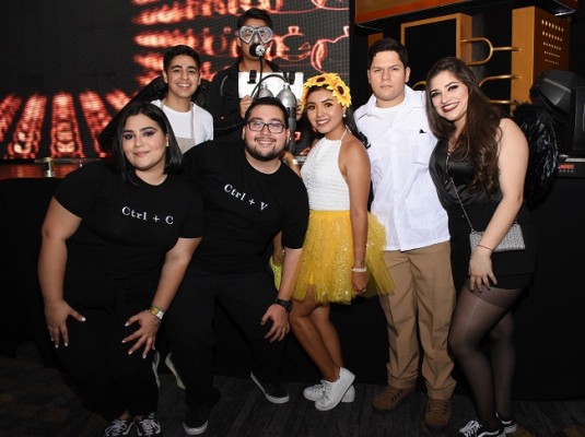 La juventud sampedrana disfrutó al 100 de la Halloween Open Bar Party de Hotel InterContinental