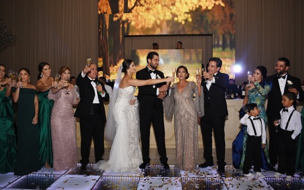Las familias Andonie-Yuja y Nazar-Soliman brindaron por la felicidad de los novios