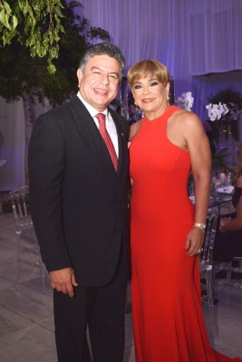 Tomas y Pamela Vaquero.