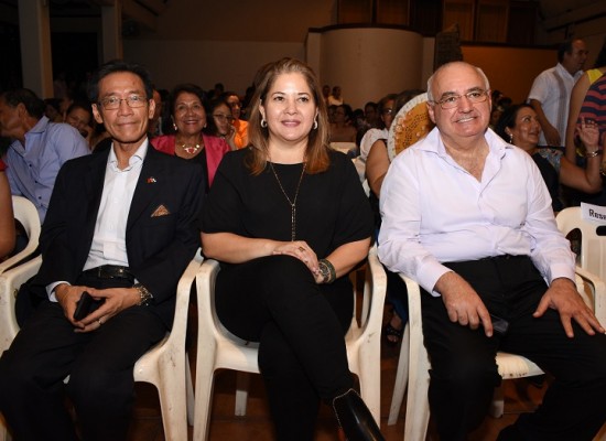 Tradicional "Altar del Día de Muertos" se exhibe en el Museo de Antropología de San Pedro Sula