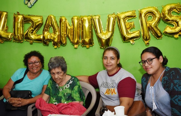 Con mucha alegría celebran 5to aniversario de Casa Mayor