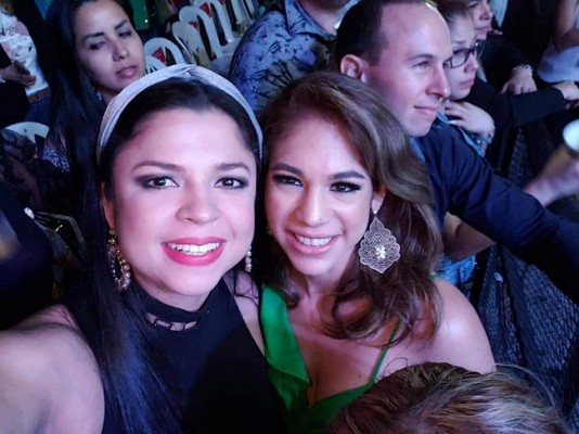Después de mucho tiempo se reencontraron las bellas Debby Figueroa y Nancy Rivera, quienes recordaron su época cuando compitieron en Miss Honduras 2000 y que fueron y siguen siendo grandes amigas...