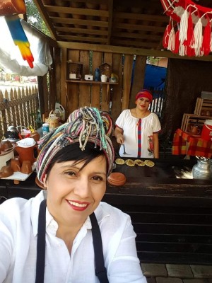 Muy felicitada con motivo de su cumple estuvo Xchio Arts Xiomara Méndez
