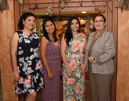 Griselda Sigüenza, Lidia Rápalo, Miriam Manzano y Suyapa Laguna