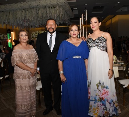 Jehany Cabrera, Judith Suazo y Johana Suazo, entre otros.