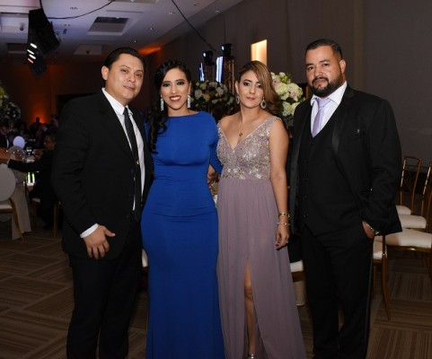 Mario Medina, Luz Coello, Marisela Tróchez y Eduardo Coello