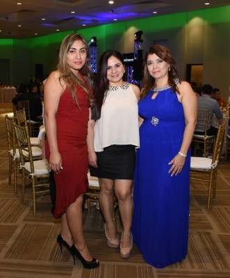 Angélica Maldonado, Osiris Rodríguez y Yesenia Moreno