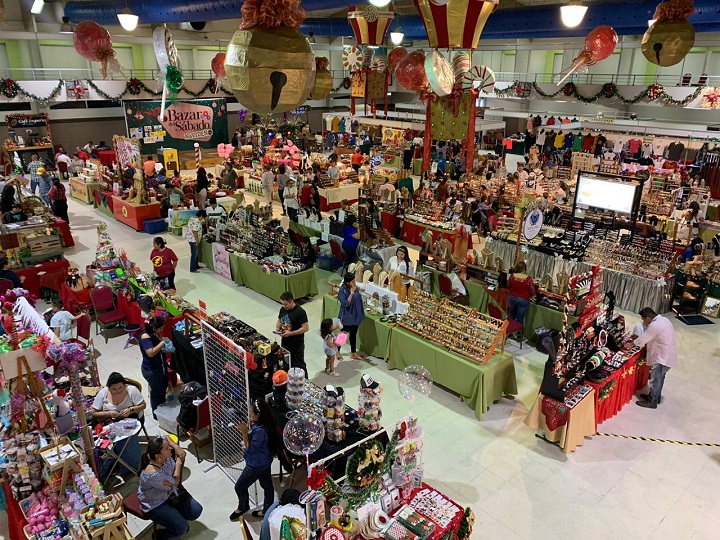 Inicia “Bazar del Sábado” navideño, emprendedores esperan unos 20 mil visitantes