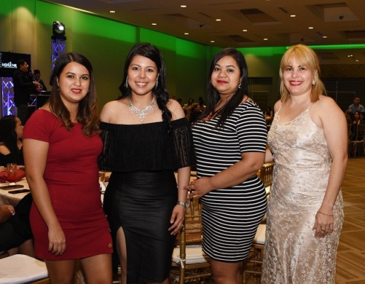 Belkis Alvarado, Darlin Flores, Belsi Amador y Dania Hernández