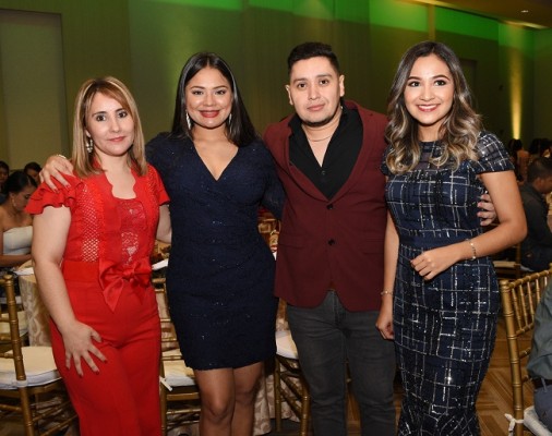 Claudia Velásquez, Margarita Zaldívar, Will Tejeda y Alejandra Valladares