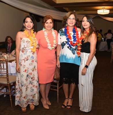 Gabriela Peña, Nohal Diek de Mendoza, Yelile Gabrie y Stephanie Gabrie