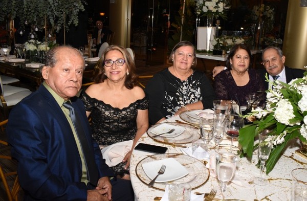 Jorge Ramón Díaz, Ana Gloria de Díaz, María Eugenia Agüero, Berna Corea y Carlos Corea