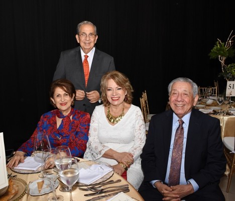 José Francisco Saybe, Emilia de Saybe, Mary de Naranjo y Juan Ferrera