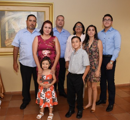 La familia Deras