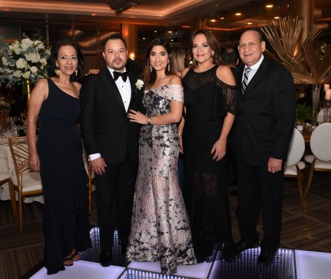 Lorette Kawas, Arturo Zuniga, Stephanie Kawas Zuniga, Marielena Sikaffy de López y Armando López