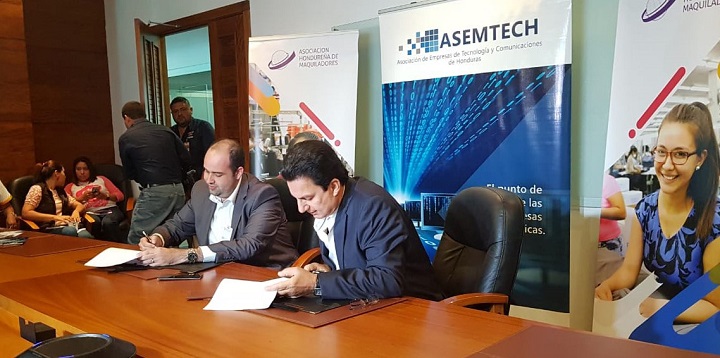 AHM-ASEMTECH firman convenio de cooperación para fortalecer “Maquila de Software”