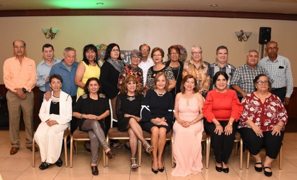 Reencuentro de la clase 1974 del Instituto JTR