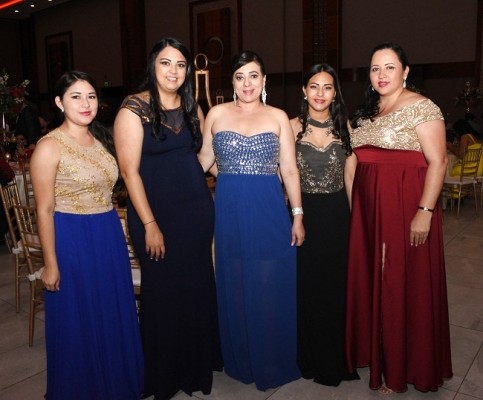 Rosibel Trejo, Carmen Alejandra Peña, Gladis Paz, Irene Cartagena y Erlin Morán