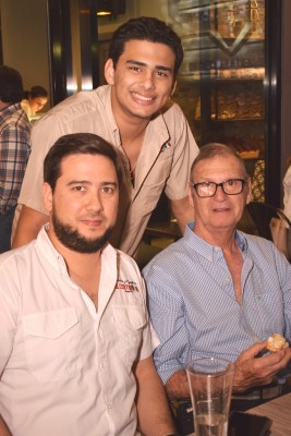 Eduardo, Lamberto Jr., y Lamberto Zornitta.