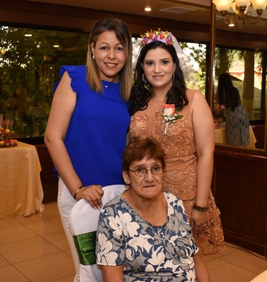 Gracia Aguilar, Eva Priscila Camacho Varela y Marina Pineda