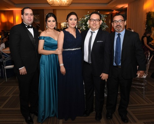Kevin Segurado, Rosa Abadie, Lourdes Romero, Juan José Abadie y Juan Carlos Abadie