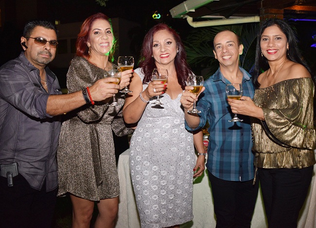 Tradición, unión y celebraciones especiales de la familia Amaya Gómez