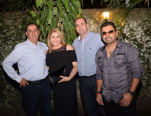 Moisés Rodríguez, Karla Medina, Dennis Perdomo y Martin Amaya