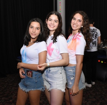 Natalia Cordoba, Adriana Teruel y Mariana Ustariz