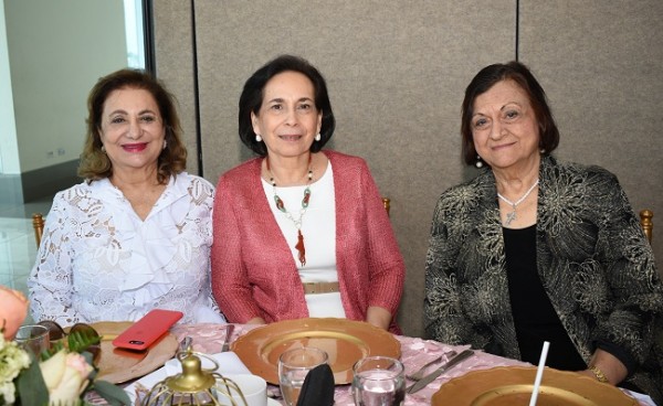 Suyapa Fuschich, Ana Larach y Muna Musleh