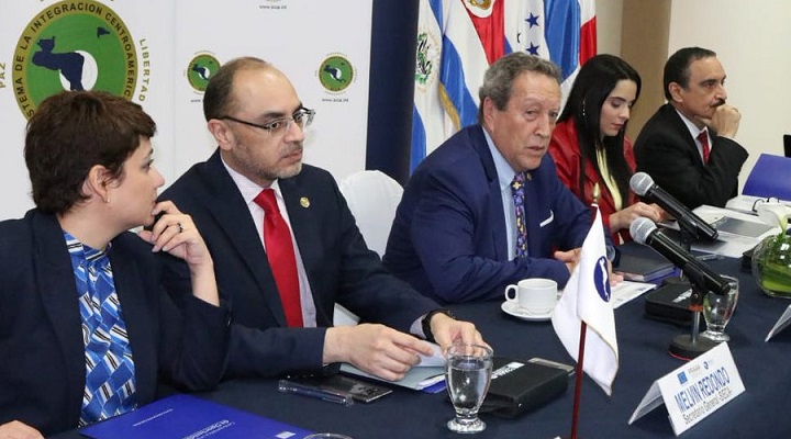Unión Aduanera entre Honduras y Guatemala genera más de 1.825 millones de dólares