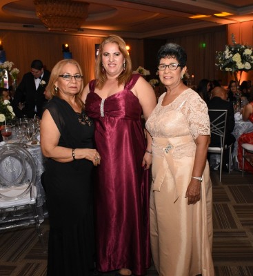 Zoila de Benneth, Ana Merlo y María Trinidad Flores