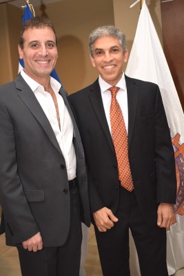 Alejandro Larach y Ricardo Jaar.