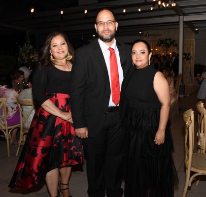 Blanca Lardizábal, Adolfo Hernández y Ada Renee Castellanos