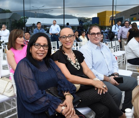 Inauguran moderno parque tecnológico Century Business Square en San Pedro Sula