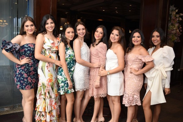 Gennevi Becker, Marian Hernández, Marcela Palma, Erica Gamero, Valeria Torres, Karla Bautista, María Fernanda Caballero y Sofía Ávila