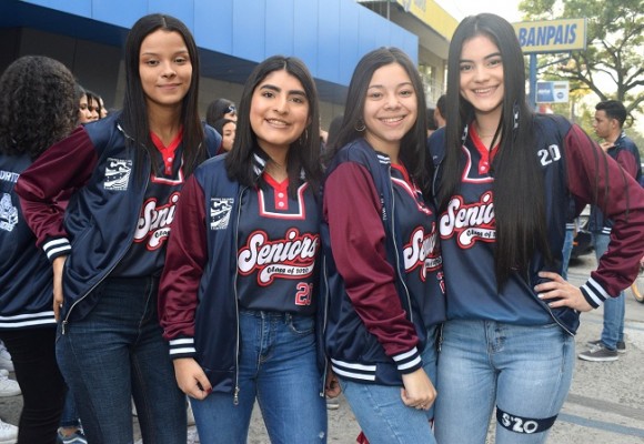 Glenda Borjas, Nazareth Portillo, Lissy Flores y Gloria Molina