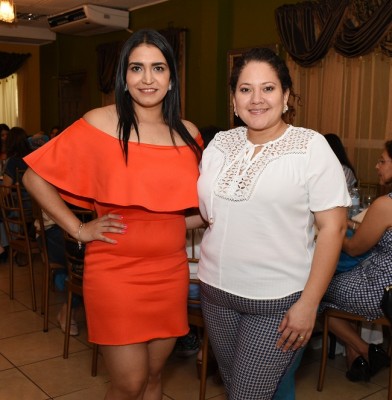 Gloria Handal y Tania Ortega