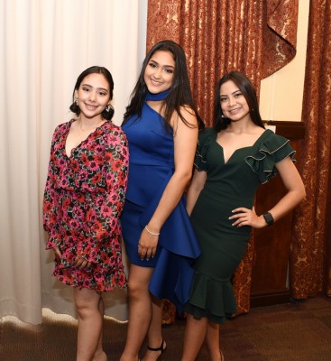 Irene Agüero, Silvia Reyes y Karina Meraz