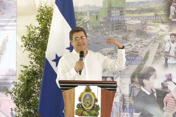 Presidente Hernández participa en inauguración de parque industrial San Juan Innovation Park en Choloma