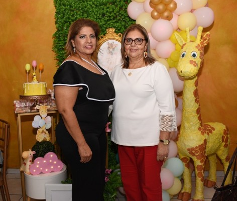 Patricia Contreras y Glenda Castro