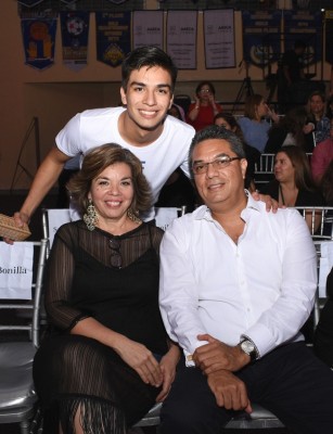 Sergio Bonilla Jr, Kattia Alvarado de Bonilla y Sergio Bonilla