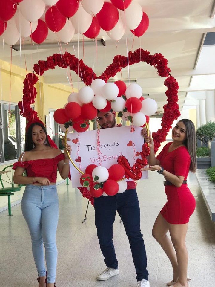 UTH celebra por todo lo alto el Día del Amor y la Amistad