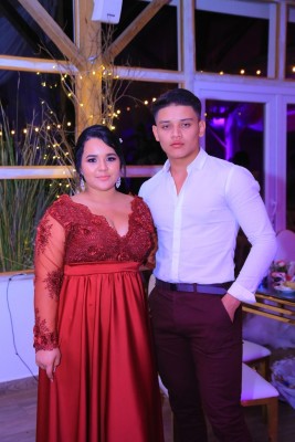 Yarixa Jimenez y Bayron Aguilar